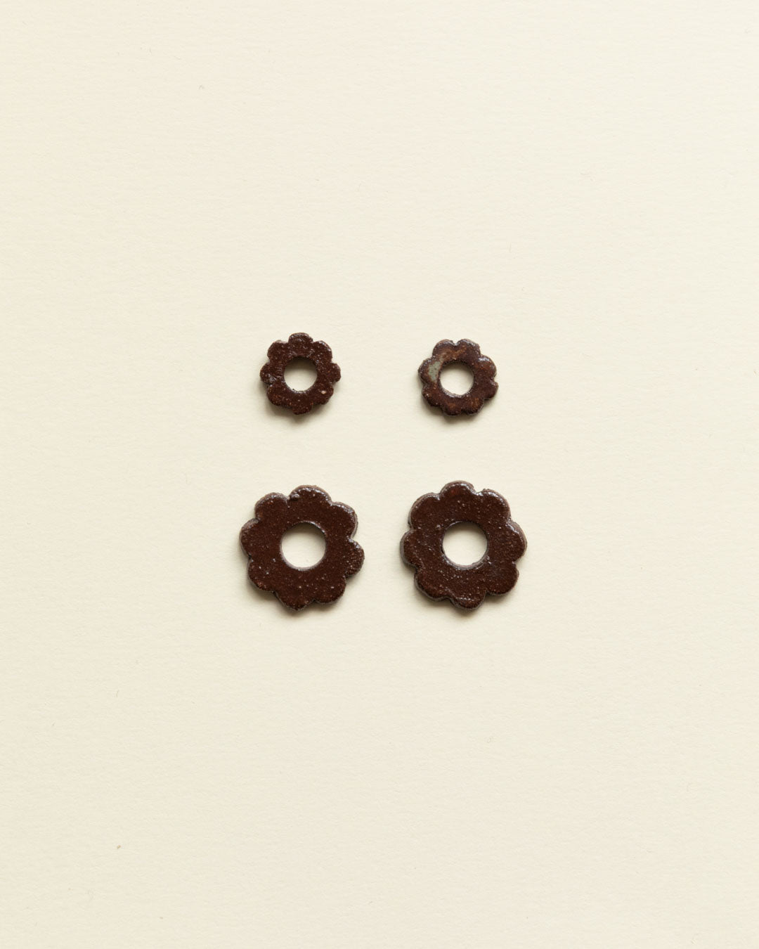 Aros Margarida · Marrón Oscuro