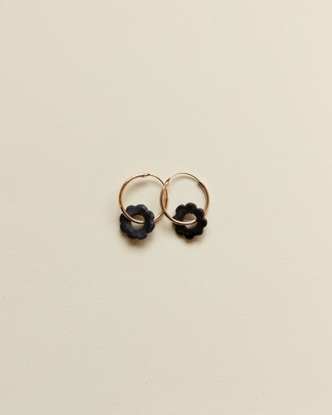 Aros Margarida · Negro